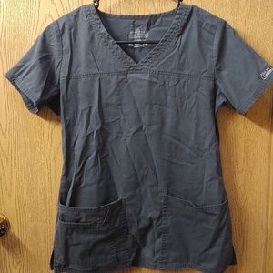 Cherokee scrub top